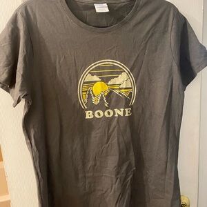 Gray Boone Graphic T-Shirt